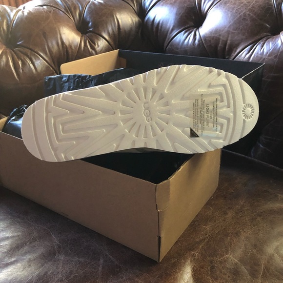 UGG suede wool Maksim Chukka Boot men NWT - Picture 7 of 7